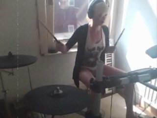 drummer girl